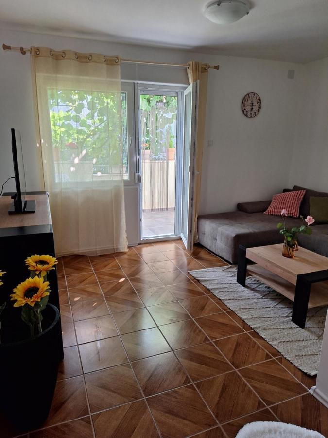 Apartment Anchi *
